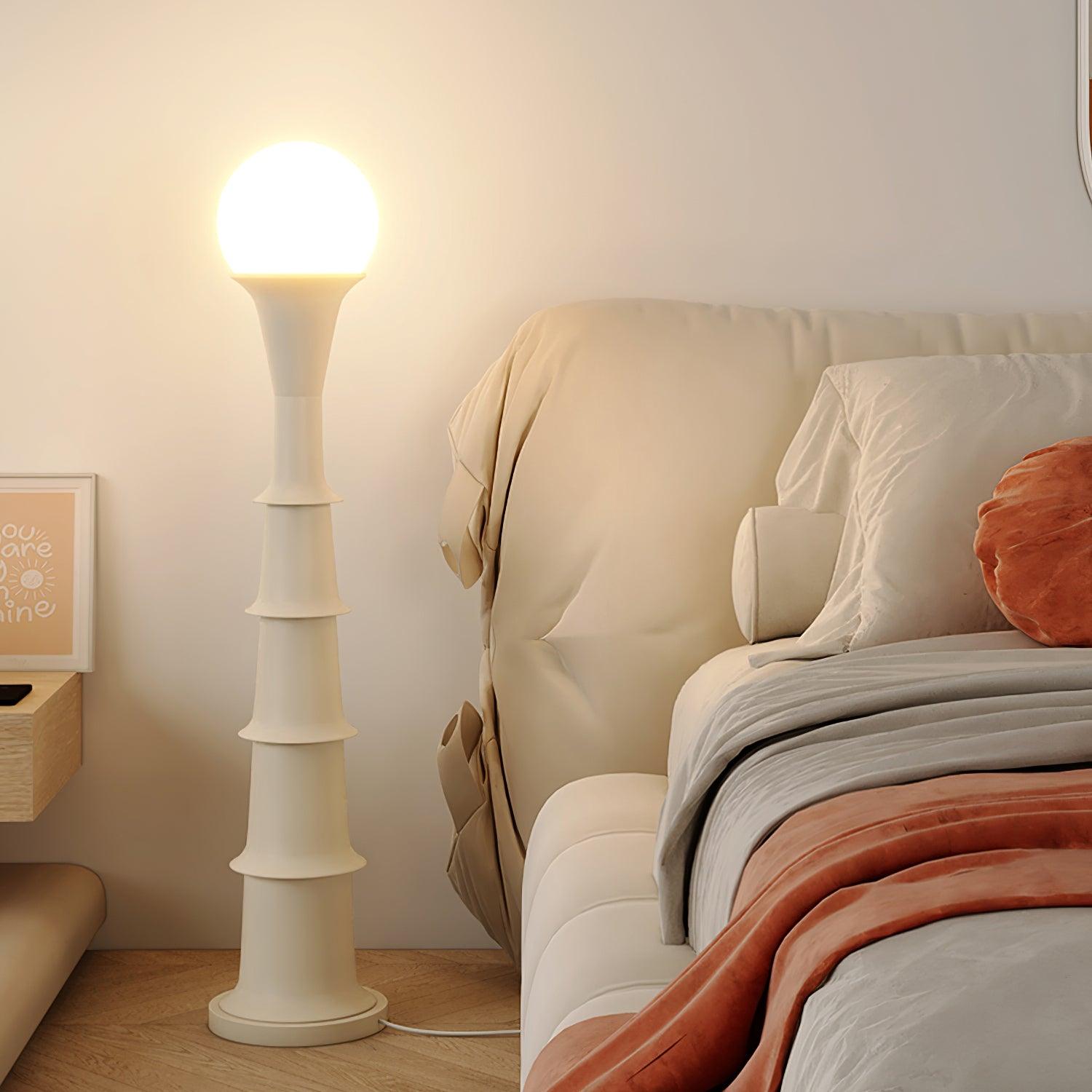 Wally Floor Lamp - Loonglight