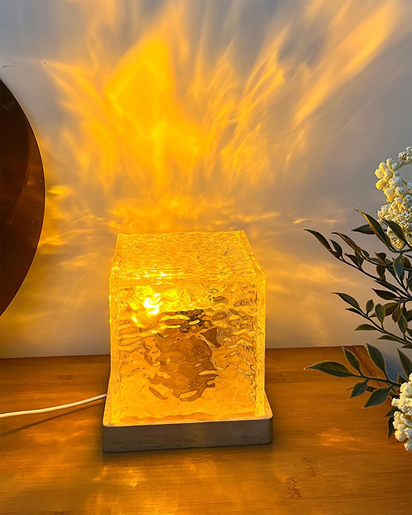 Water Ripple Crystal Table Lamp - Loonglight