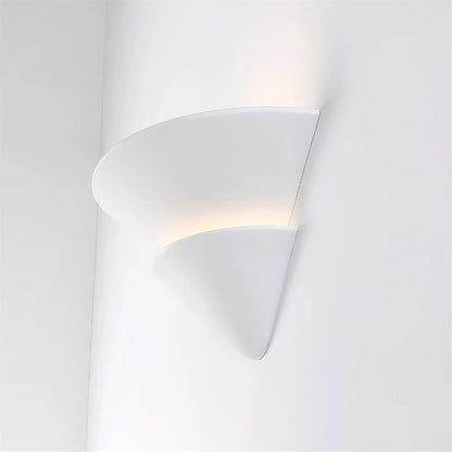 Wave Plaster Wall Lamp