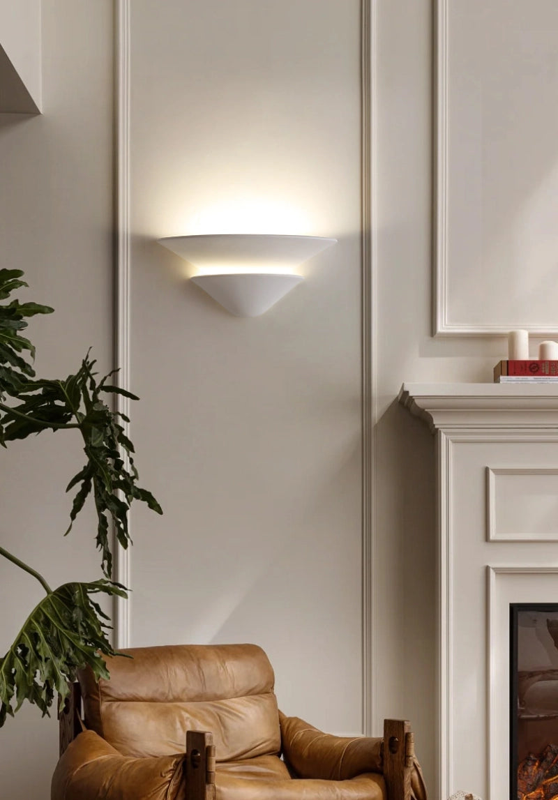 Wave Plaster Wall Lamp