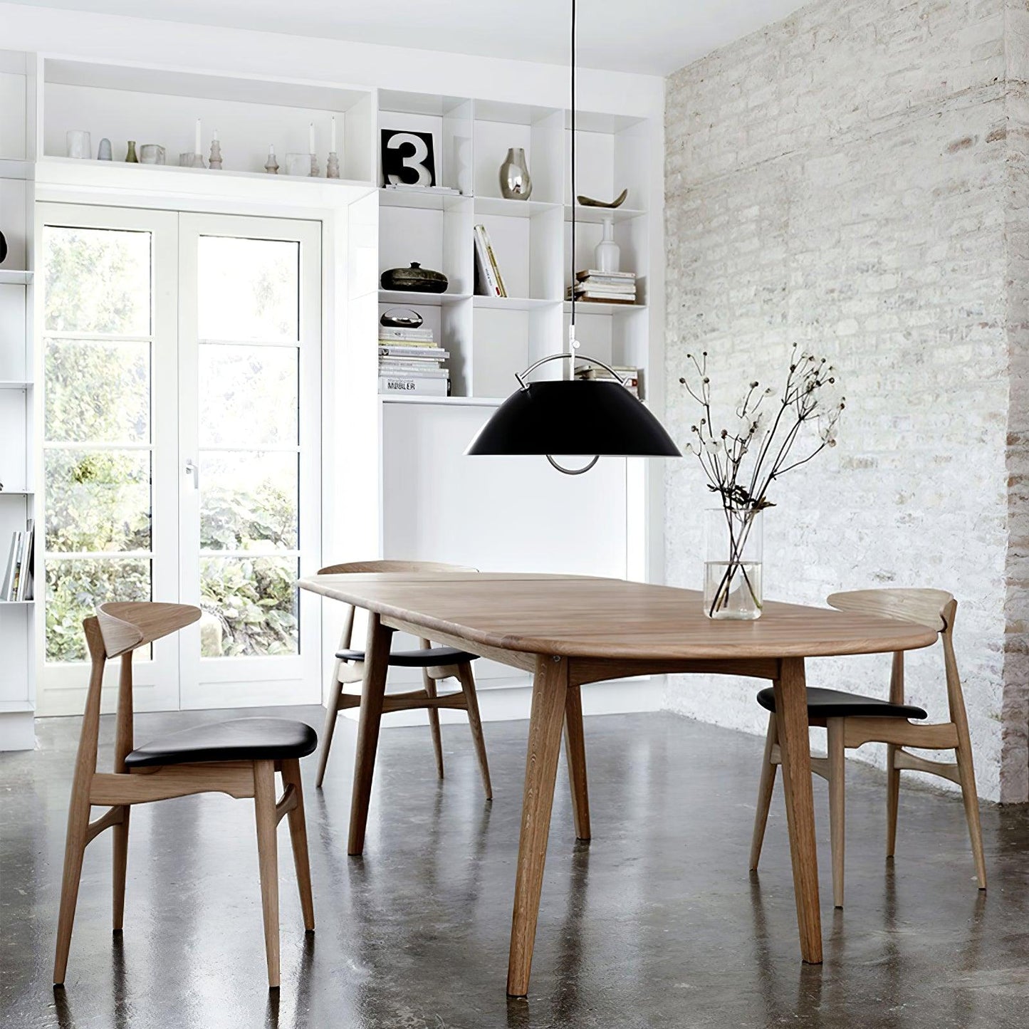 Wegner Glass Pendant Light - Loonglight