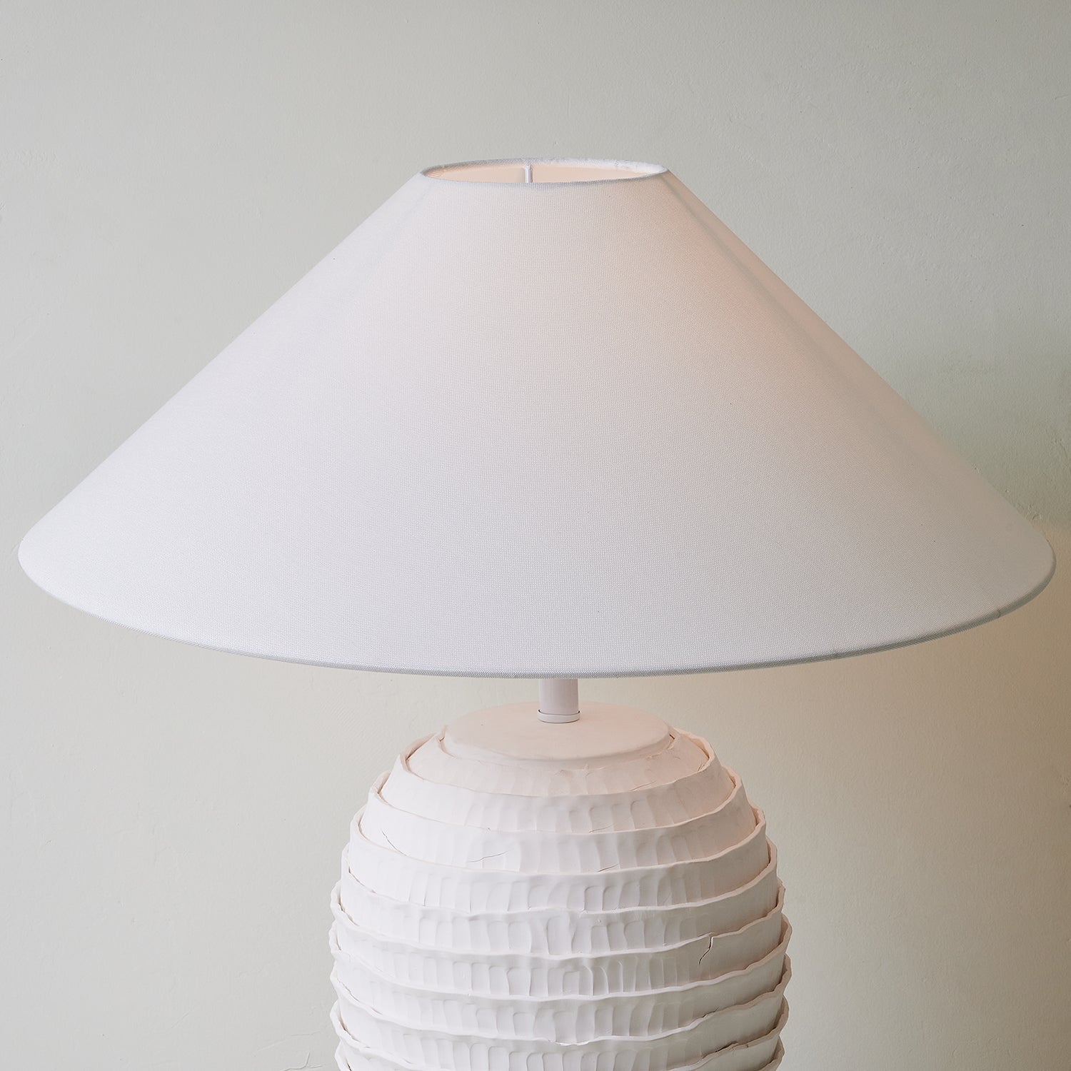 White Calico Table Lamp - Loonglight
