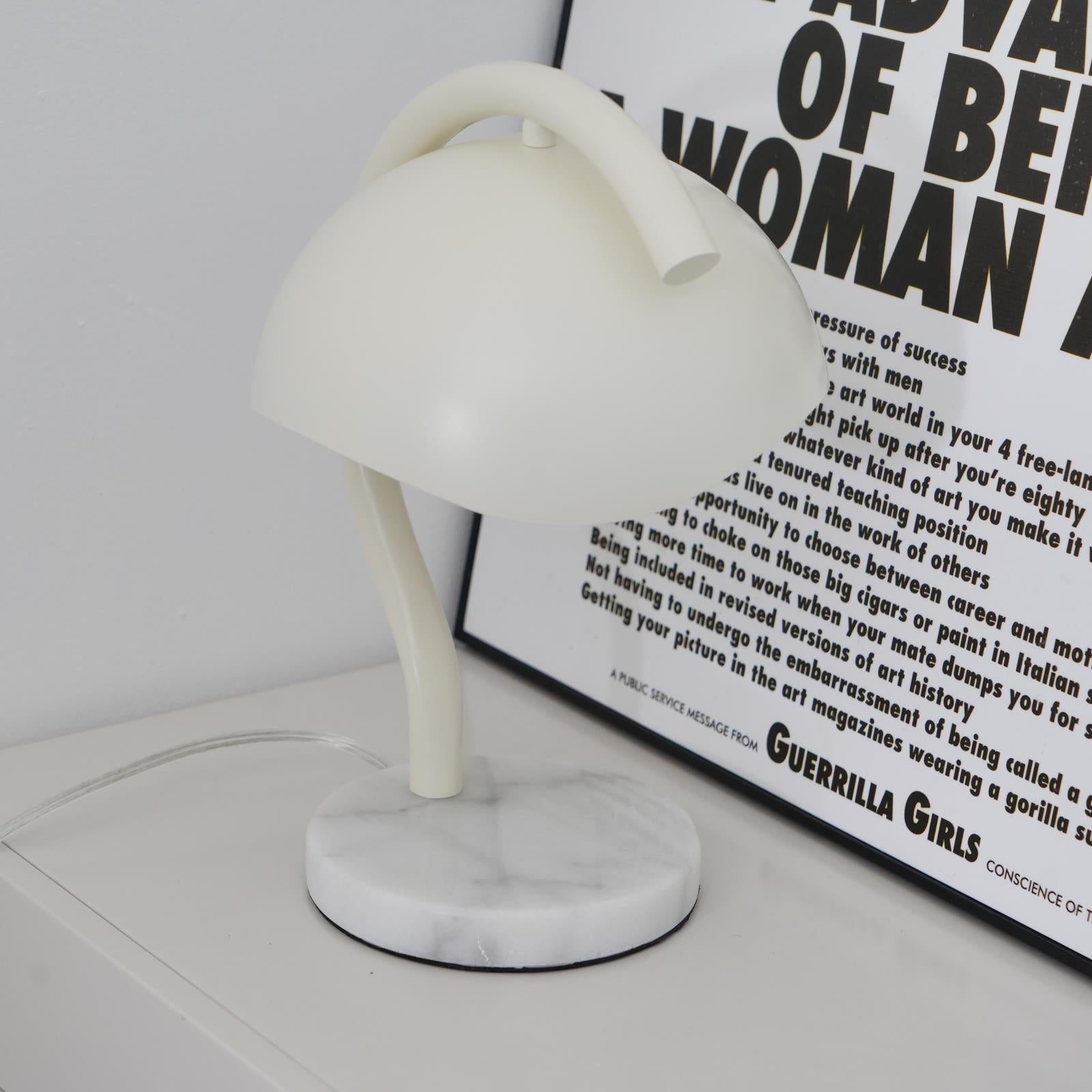 Wiatt Candle Warmer Lamp - Loonglight