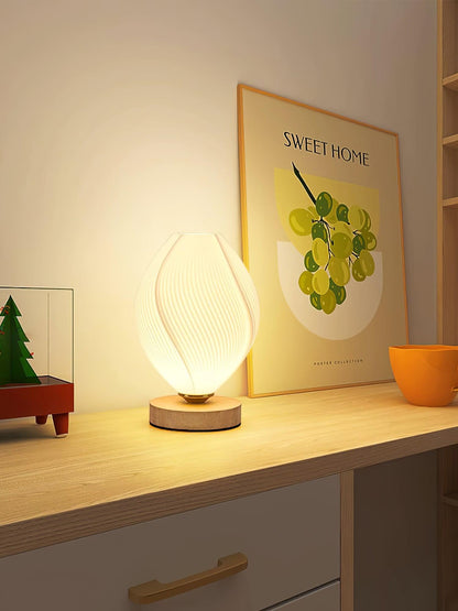 Willy Flower Bud Table Lamp - Loonglight