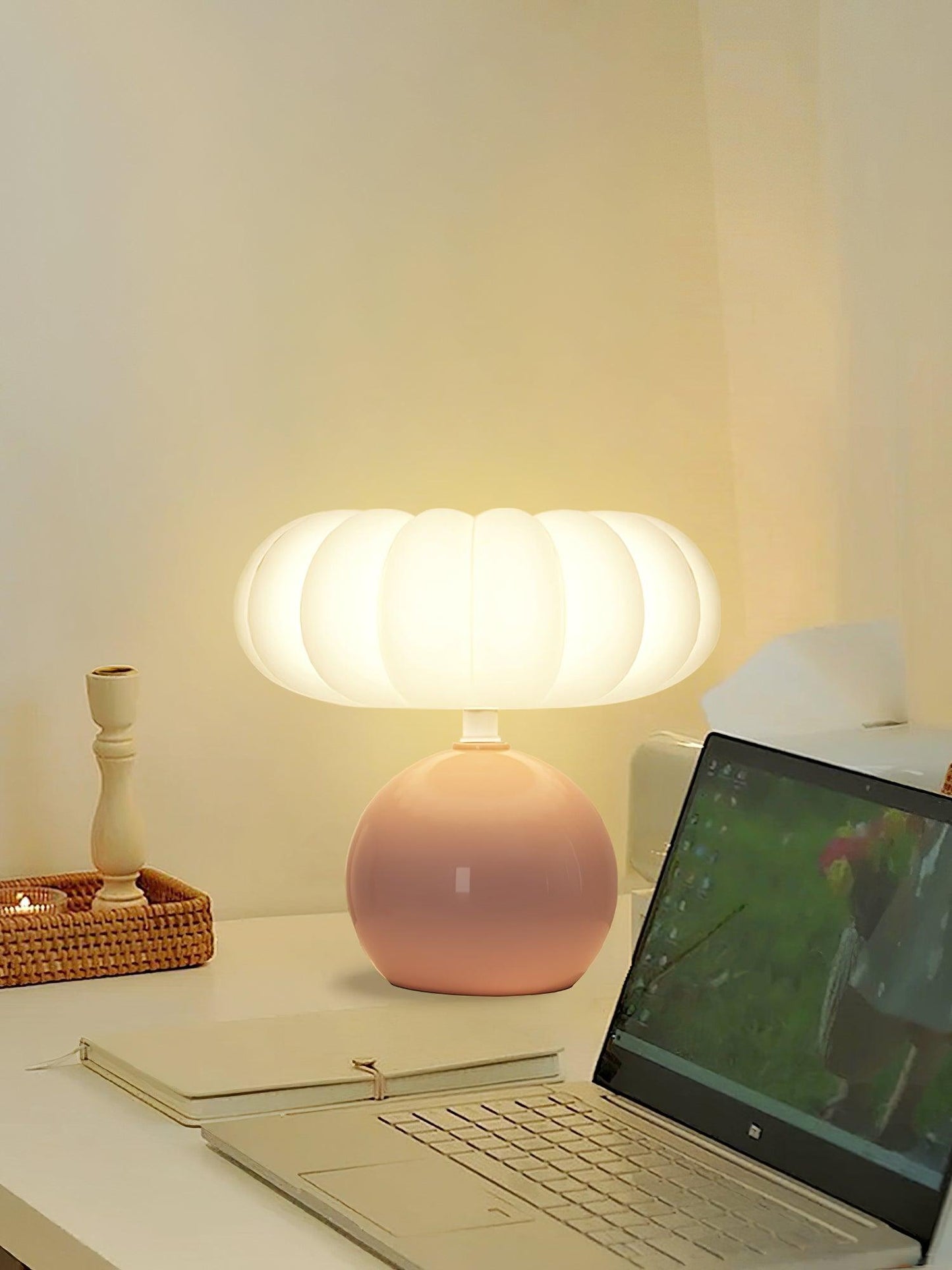 Willy Mushroom Table Lamp - Loonglight