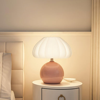Willy Mushroom Table Lamp - Loonglight