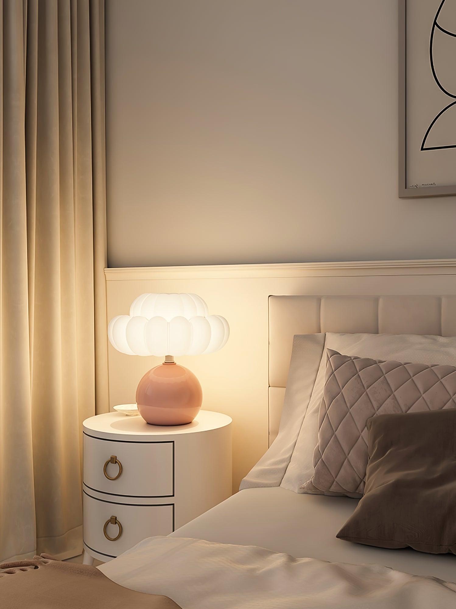 Willy Mushroom Table Lamp - Loonglight