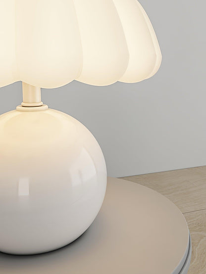 Willy Mushroom Table Lamp - Loonglight