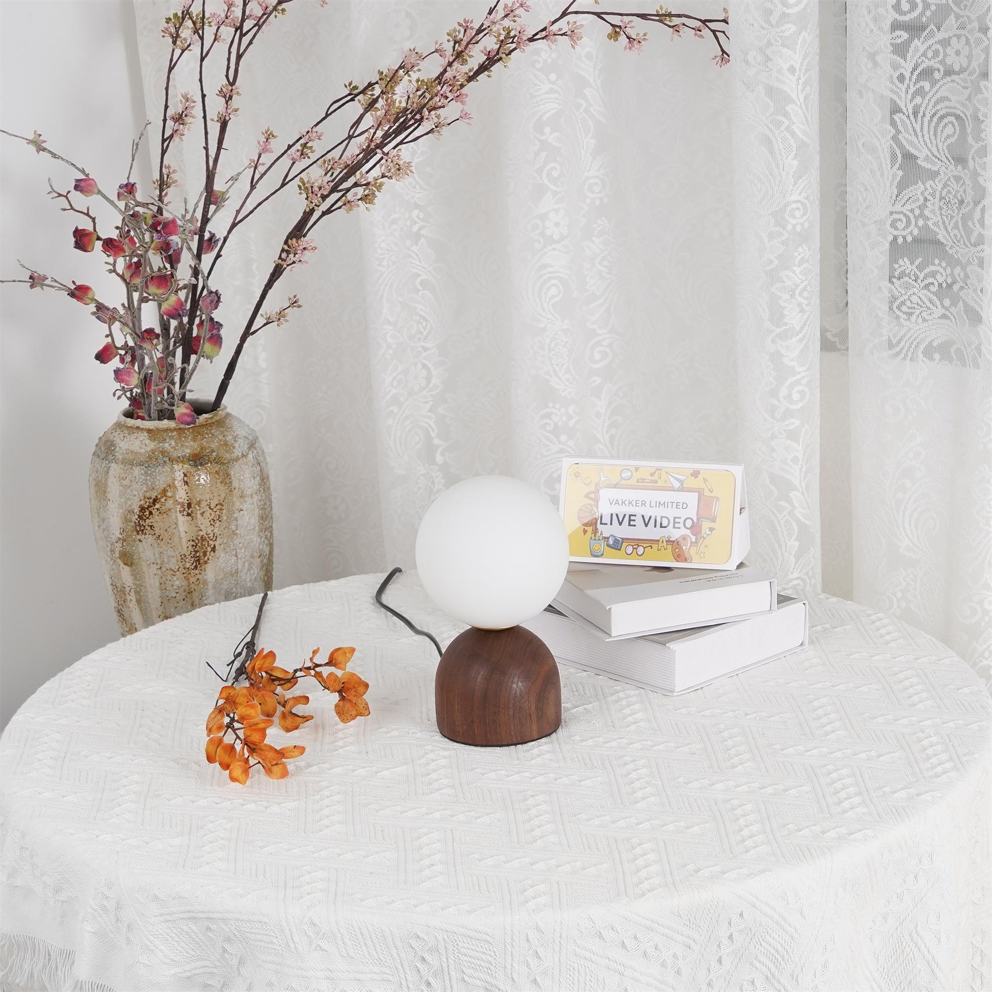 Wood Knuckle Table Lamp - Loonglight