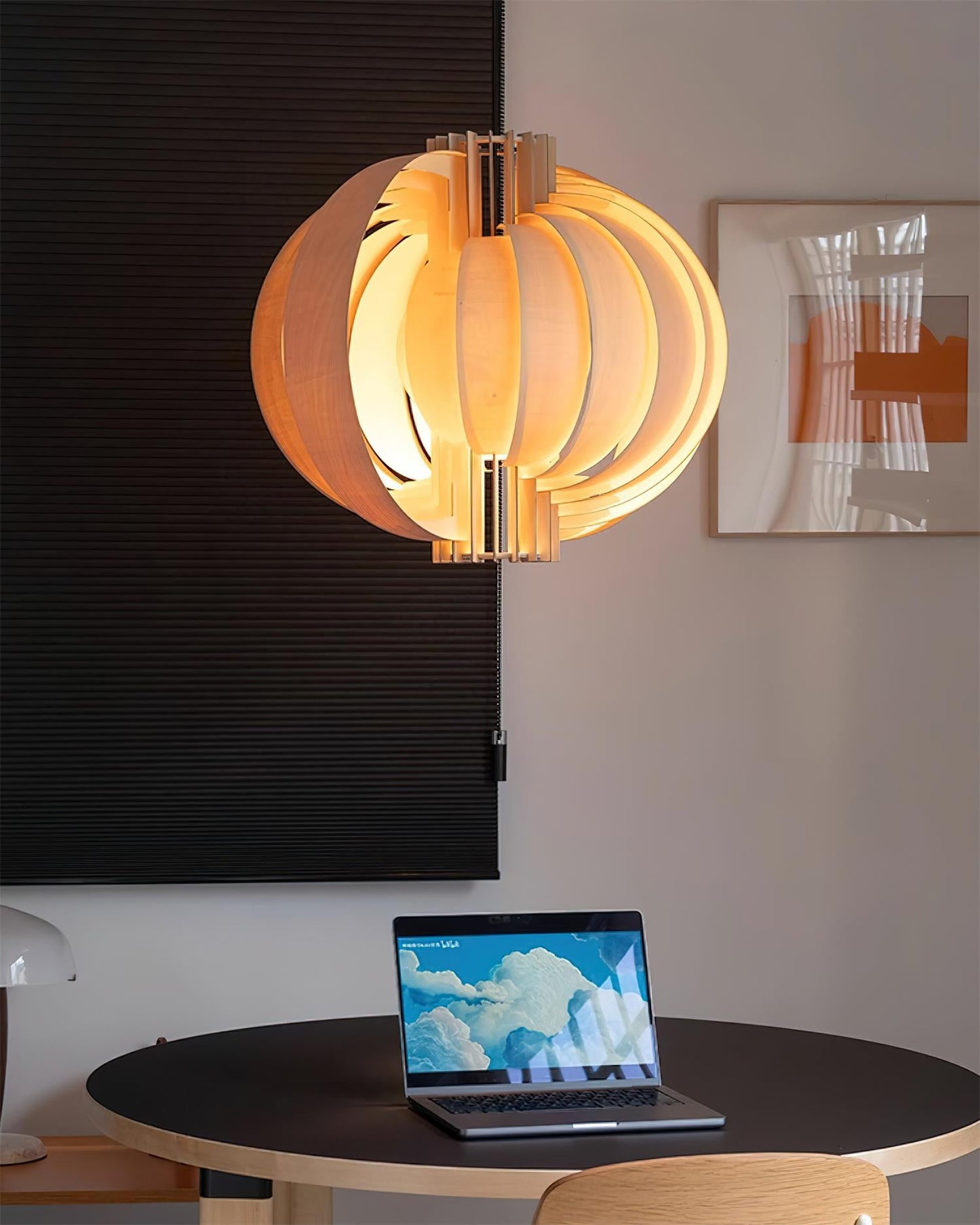 Shadow Lantern Pendant Light